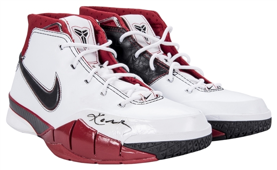 Kobe Bryant Twice Signed Pair of Nike Sneakers (JSA)